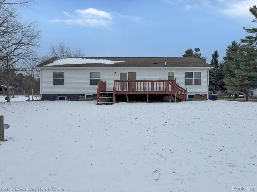 2045 Yeager Street, Port Huron Charter Township, MI 48060 - Image #3