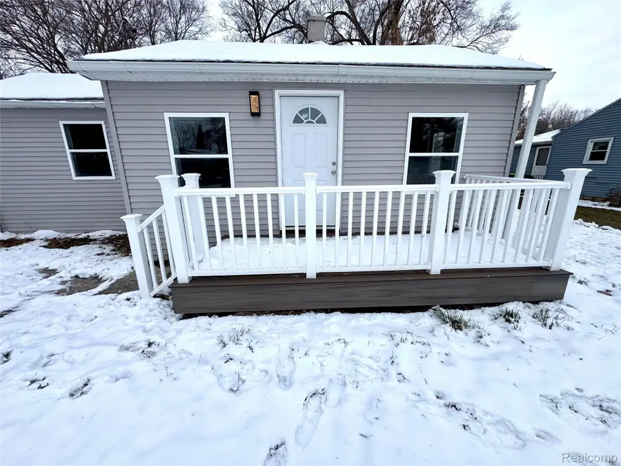 3553 N Monroe Street, Carrollton, MI 48724 - Image #3