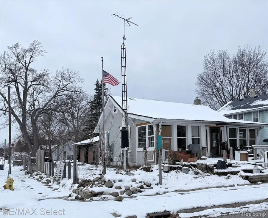 3218 Collingwood Parkway, Flint, MI 48503 - Image #3