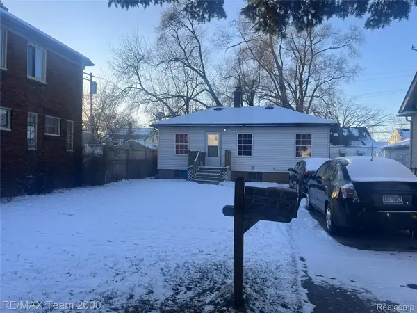 7509 Mettetal Street, Detroit, MI 48228