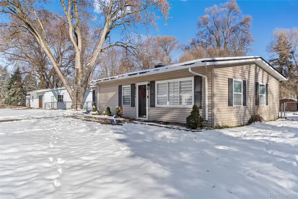 6311 Sidney Street, Brighton, MI 48116