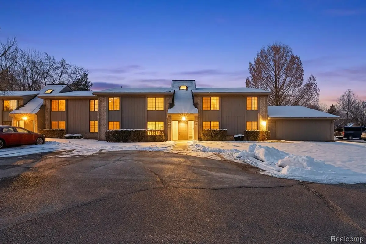 1891 Meadow Dale CT, Rochester Hills, MI 48309 - Image #1