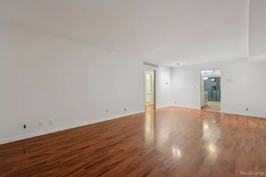 1891 Meadow Dale CT, Rochester Hills, MI 48309 - Image #3