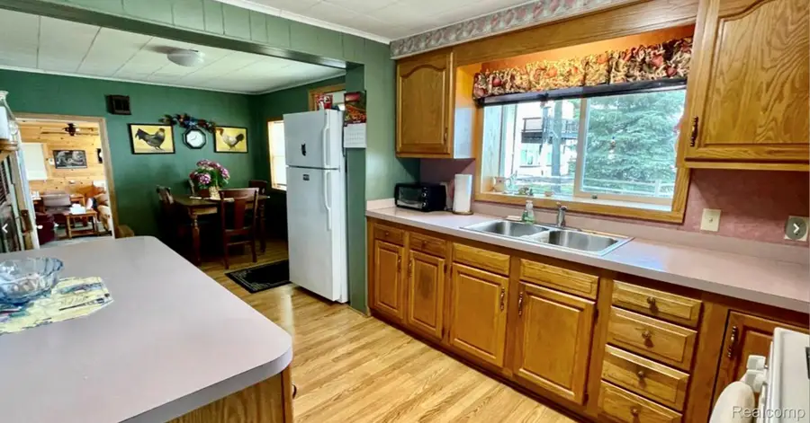 328 Sheridan Drive, Prudenville, MI 48651 - Image #3