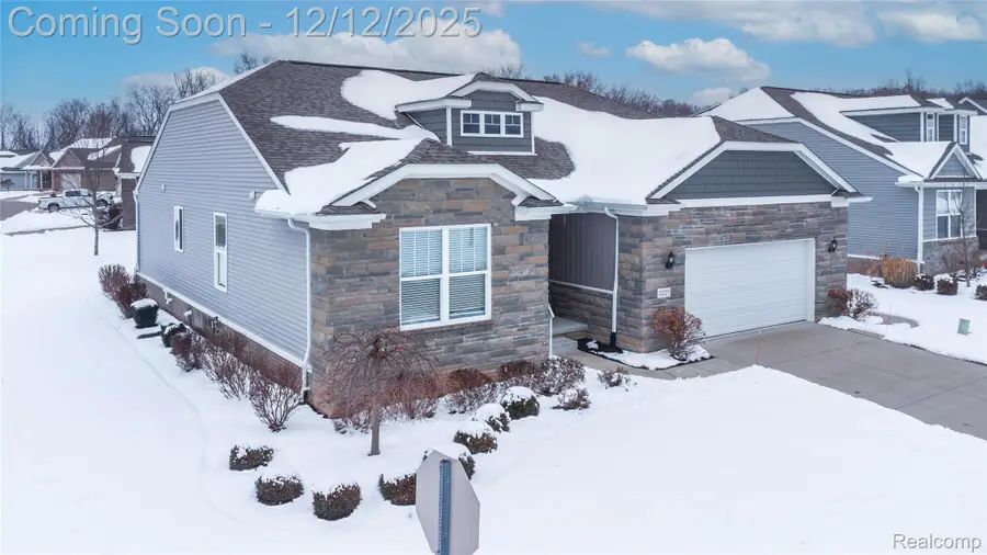 3227 Waverly Woods Lane, Howell, MI 48843 - Image #2