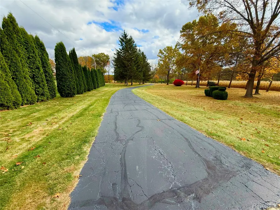 2770 N Dearing Road, Parma, MI 49269 - Image #2