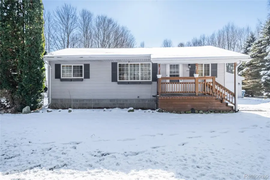 5947 Hasco Road, Vassar, MI 48768 - Image #2