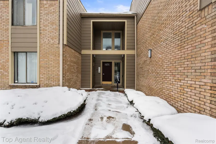 16275 W Nine Mile Road, Southfield, MI 48075 - Image #3