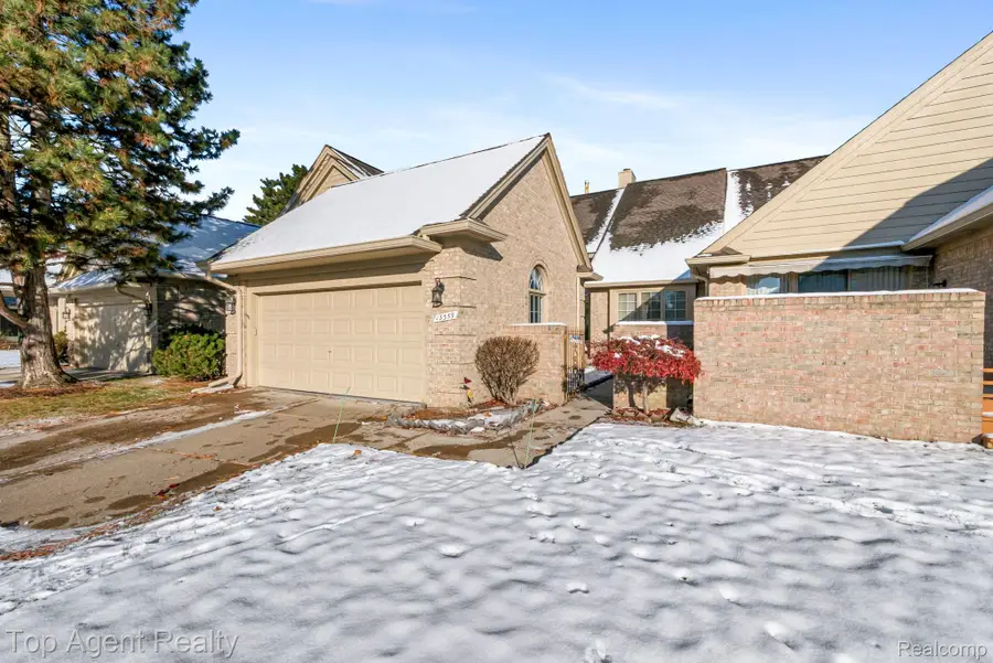13359 Lillian Lane, Sterling Heights, MI 48313 - Image #3
