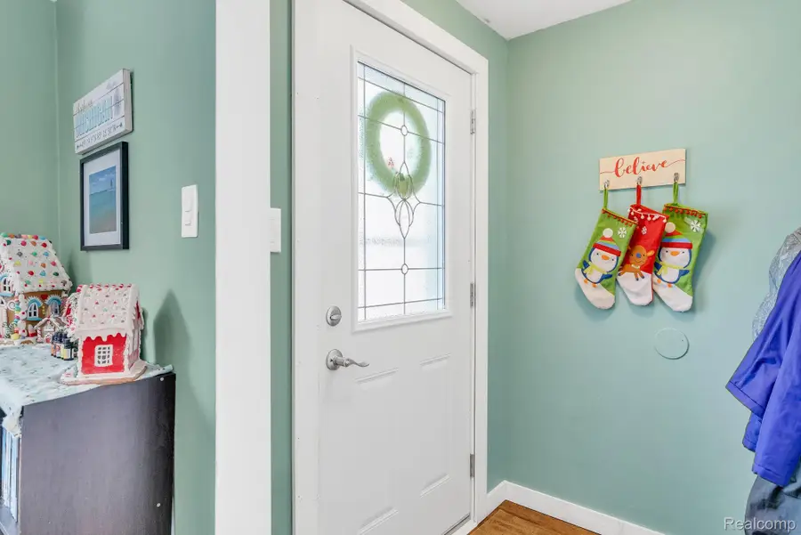 6015 Jeddo Road, Jeddo, MI 48032 - Image #3