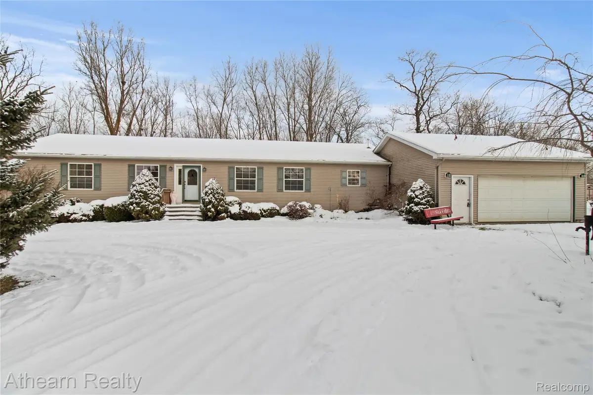 9023 Circle Lake Drive, Mundy Township, MI 48439 - Image #1