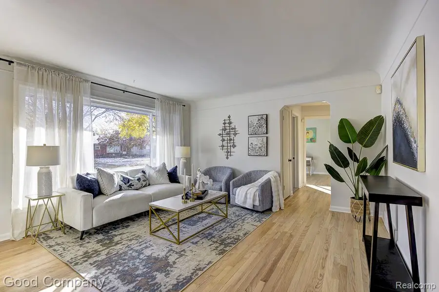 24231 Ridgedale Street, Oak Park, MI 48237 - Image #2