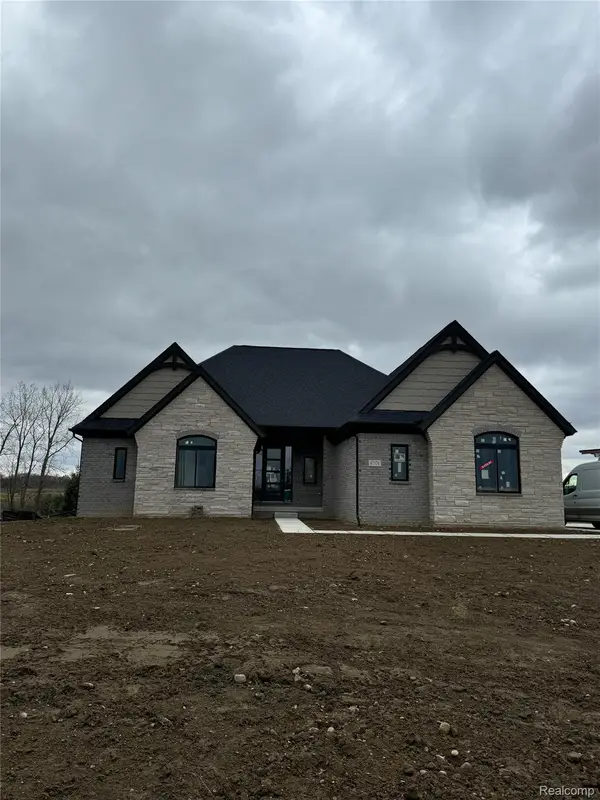 67376 Greystone Court, Washington, MI 48095