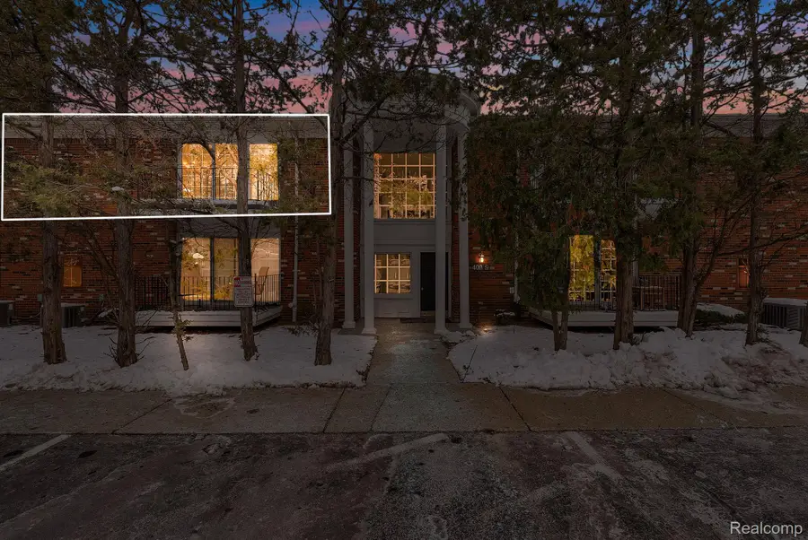 408 Fox Hills #a5 Drive S, Bloomfield, MI 48304 - Image #2