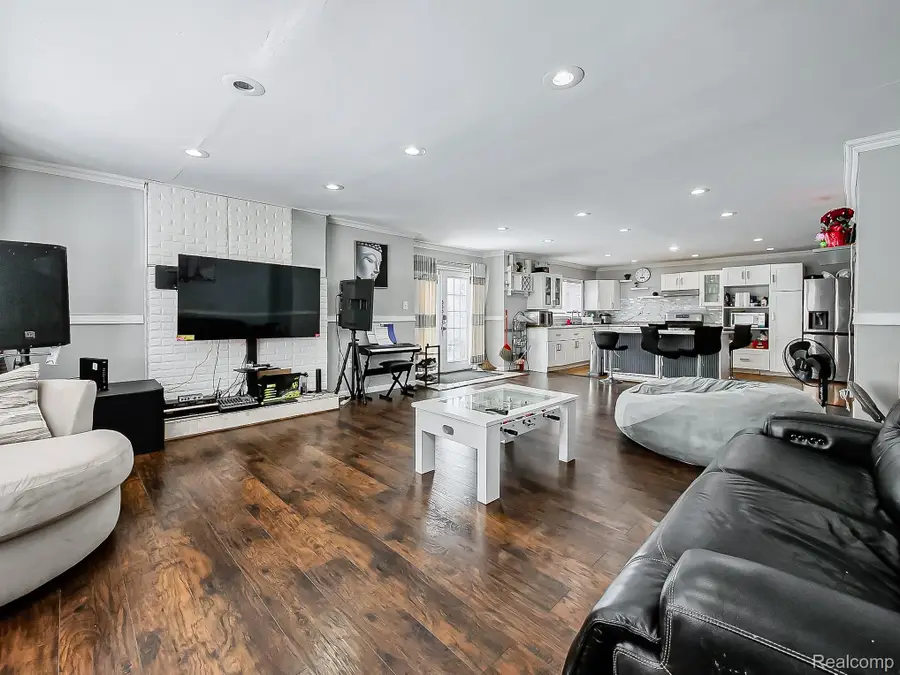 3950 Burton Street, Inkster, MI 48141 - Image #2