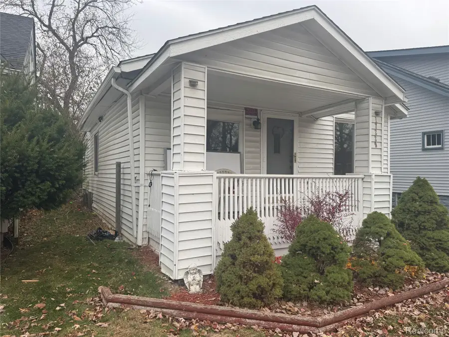 17229 Heyden Street, Detroit, MI 48219 - Image #2