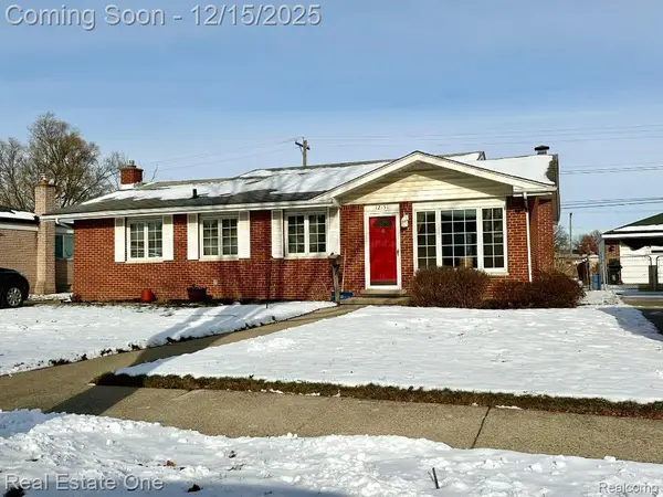 12151 Brougham Drive, SterlingHeights, MI 48312
