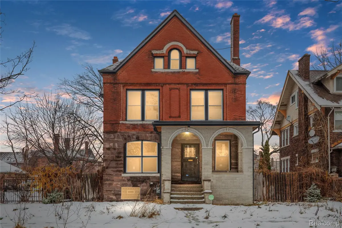 70 Lawrence Street, Detroit, MI 48202 - Image #1