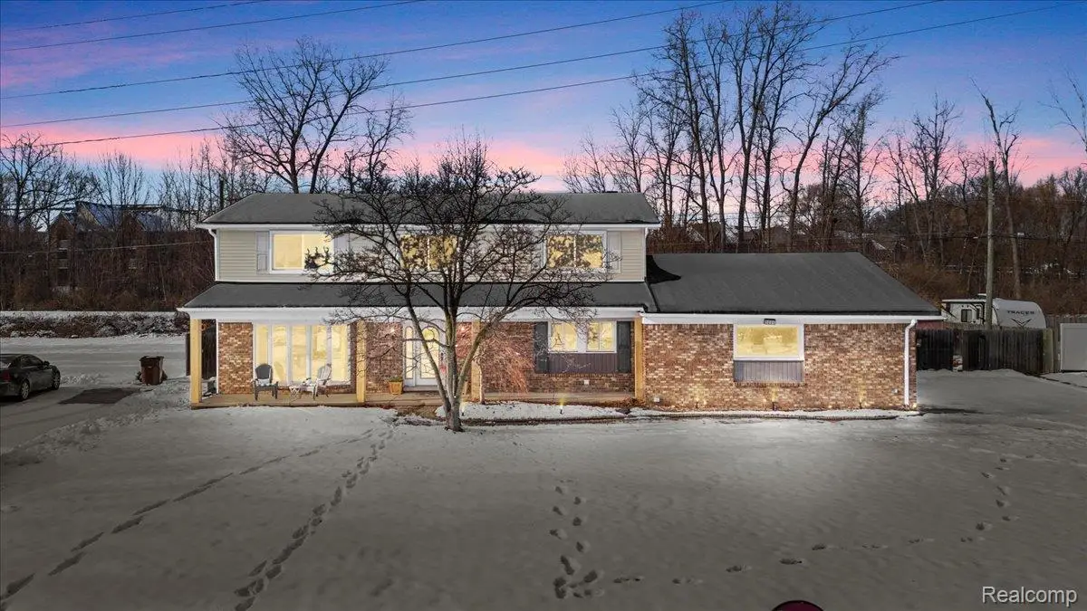 5091 Vincent Trail, Utica, MI 48316 - Image #1