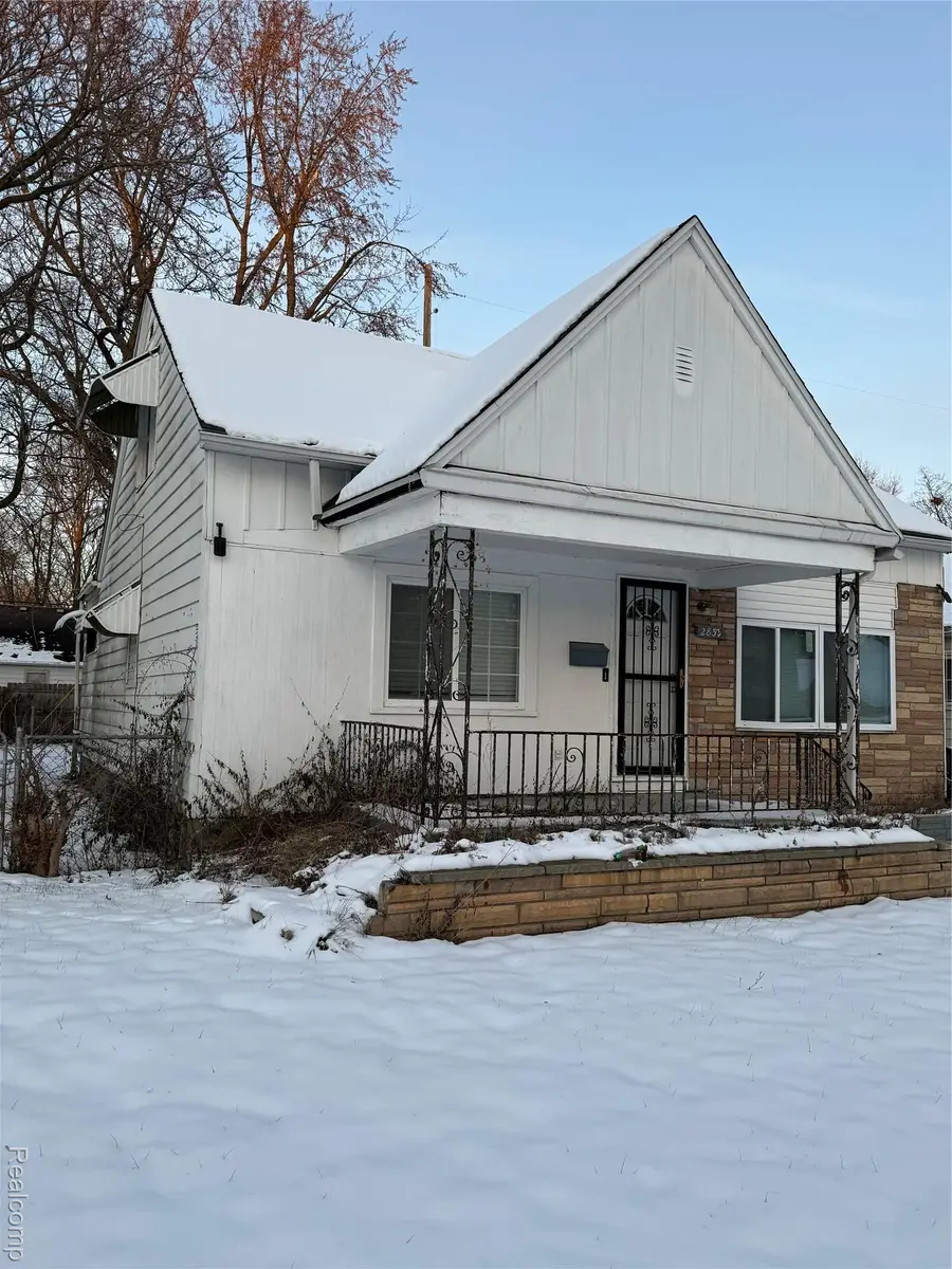 2832 Begole Street, Flint, MI 48504 - Image #2