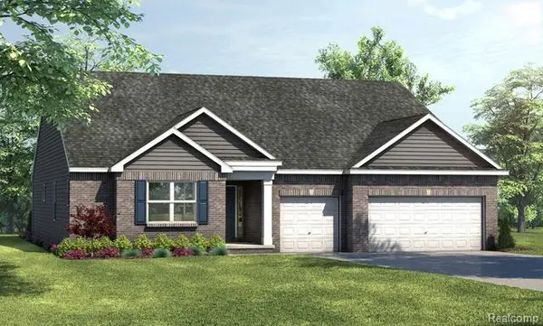 68788 Place Road, Lenox, MI 49050