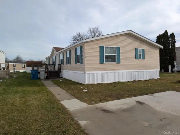 113 Fox Hound Drive, GrandBlanc, MI 48439