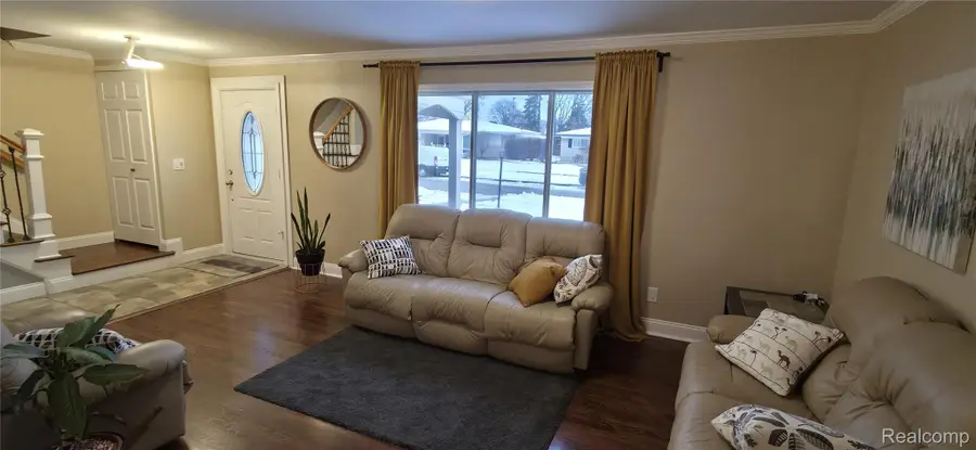 4832 Muriel Drive, Warren, MI 48092 - Image #3