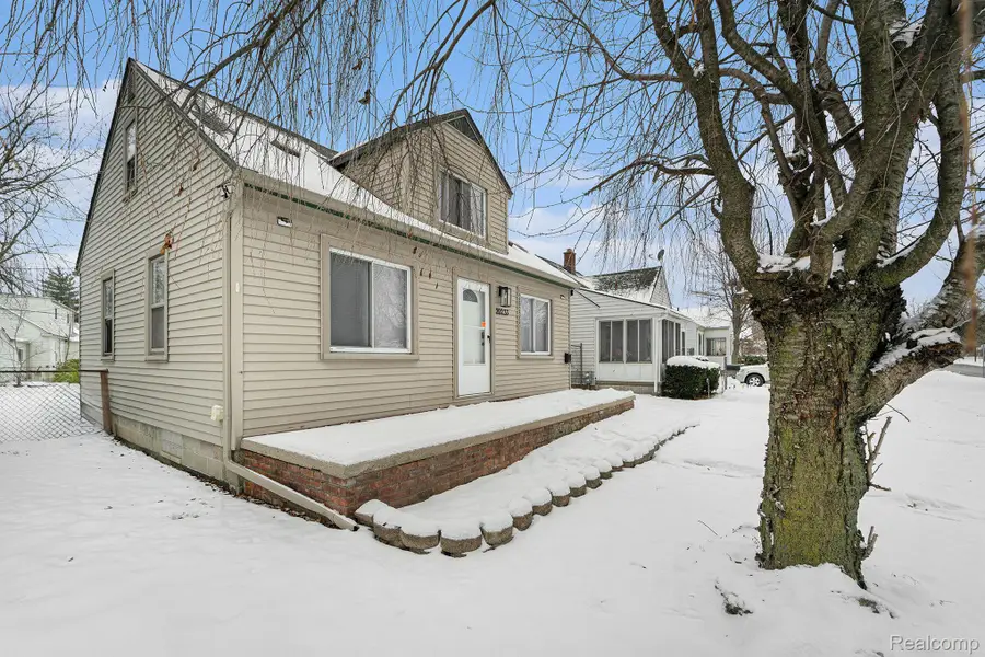 20233 Pinecrest Street, Taylor, MI 48180 - Image #2