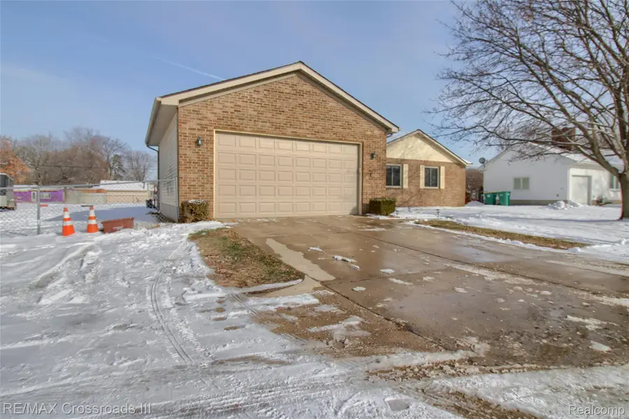 2457 Grove Road, Ypsilanti, MI 48198 - Image #3