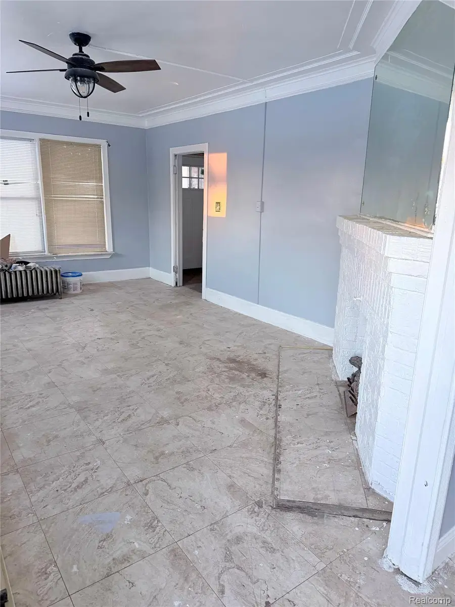 2240 Taylor Street, Detroit, MI 48206 - Image #3