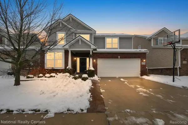 27316 Victoria Road, Novi, MI 48374