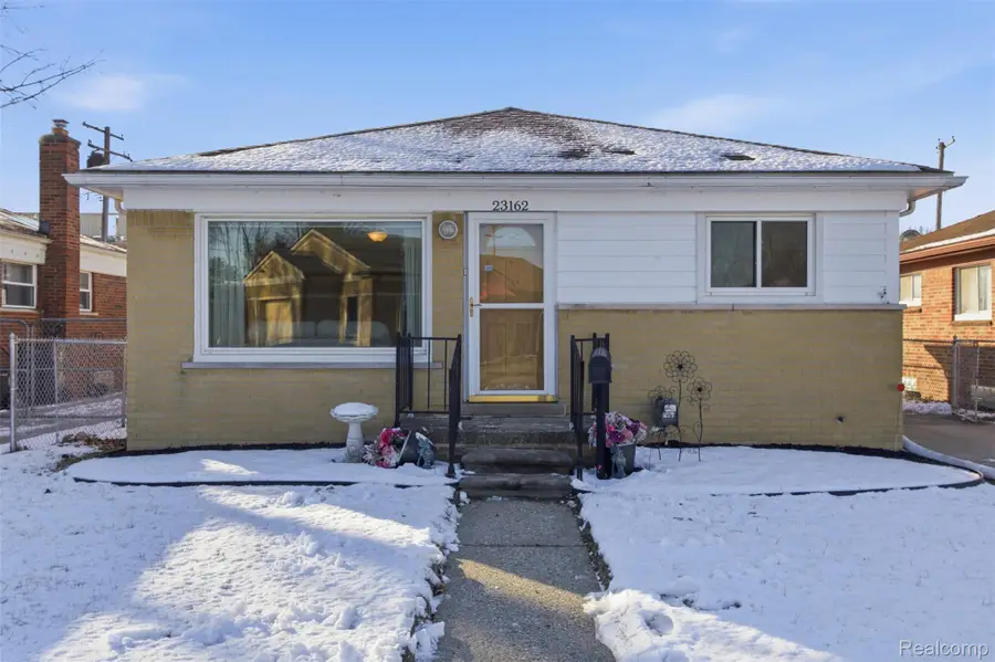 23162 Doremus Street, Saint Clair Shores, MI 48080 - Image #2