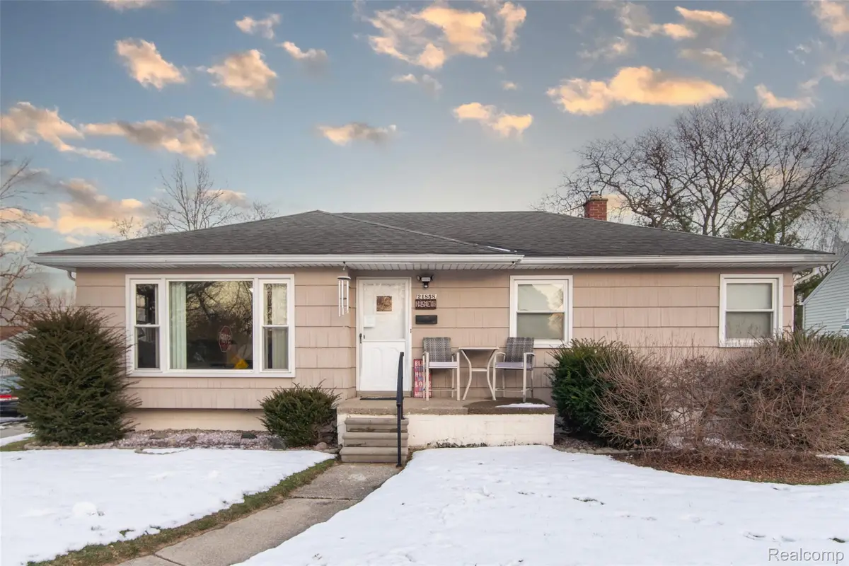 21858 Pleasant Avenue, Eastpointe, MI 48021 - #1