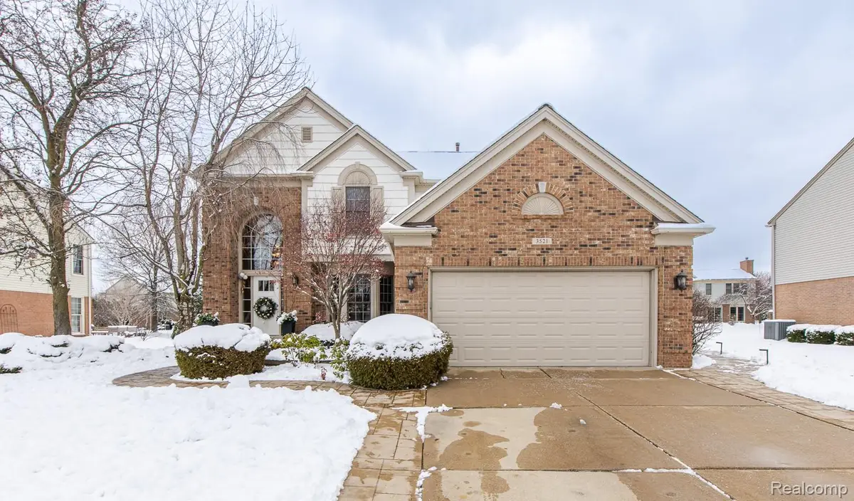 3521 E Pond Lane, Orion, MI 48359 - Image #1