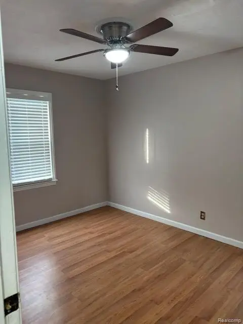 6387 Auburn Street, Detroit, MI 48228 - Image #2
