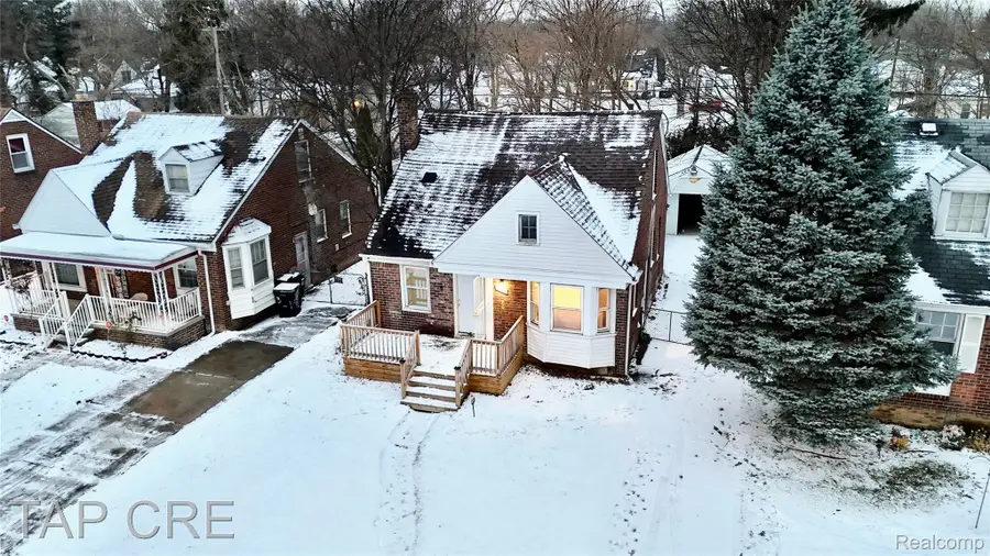 11991 Lakepointe Street, Detroit, MI 48224 - Image #2