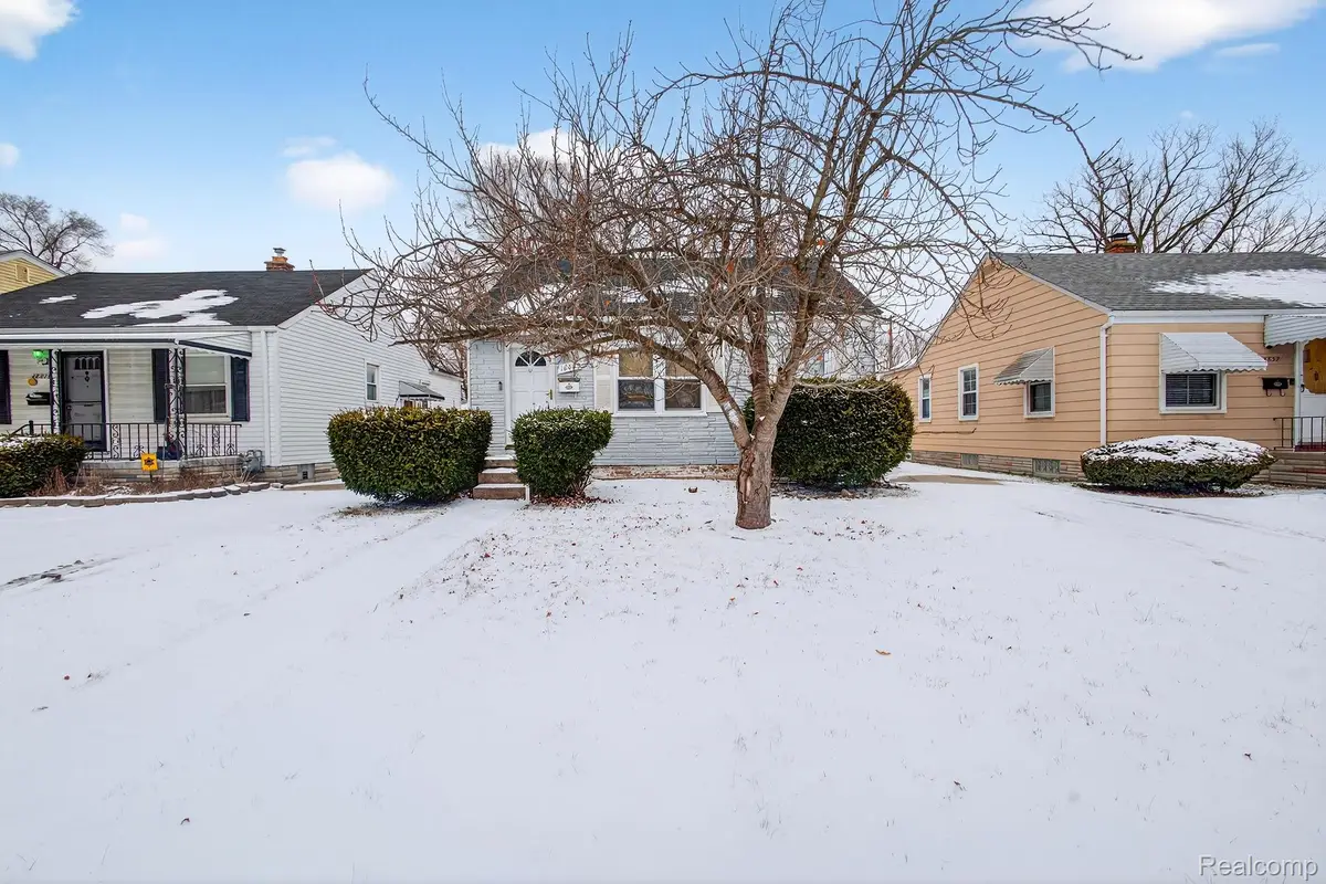 18827 Woodside Street, Harper Woods, MI 48225 - Image #1