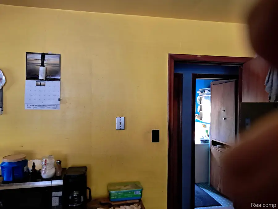 19711 Greeley, Detroit, MI 48203 - Image #2