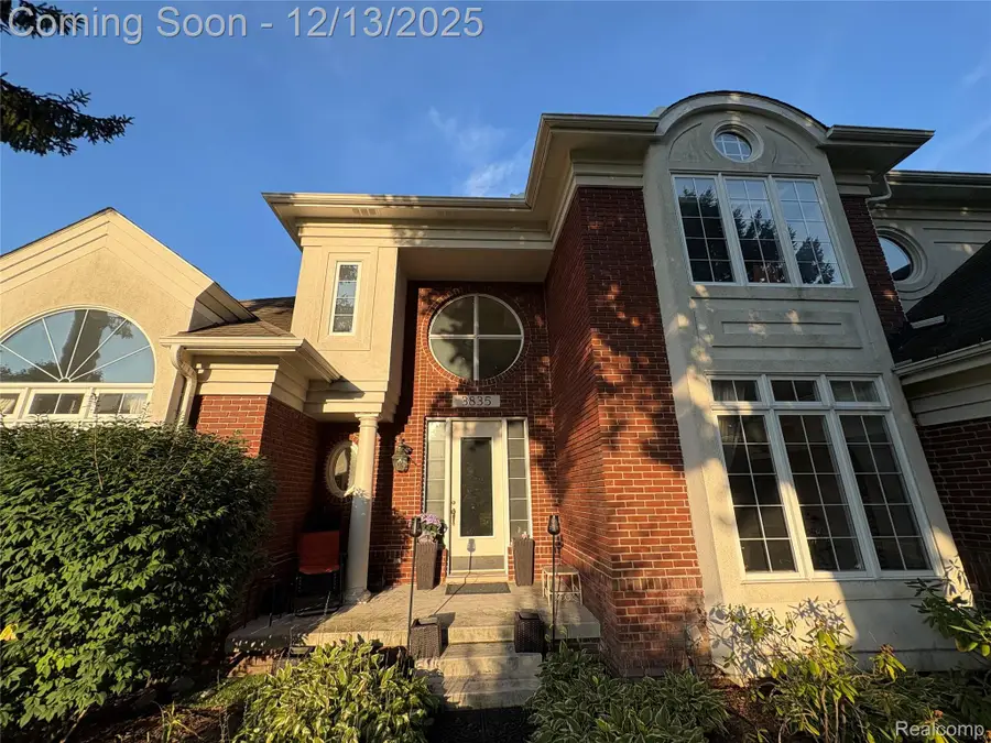 3835 Ranya Drive, Commerce Township, MI 48382 - Image #2