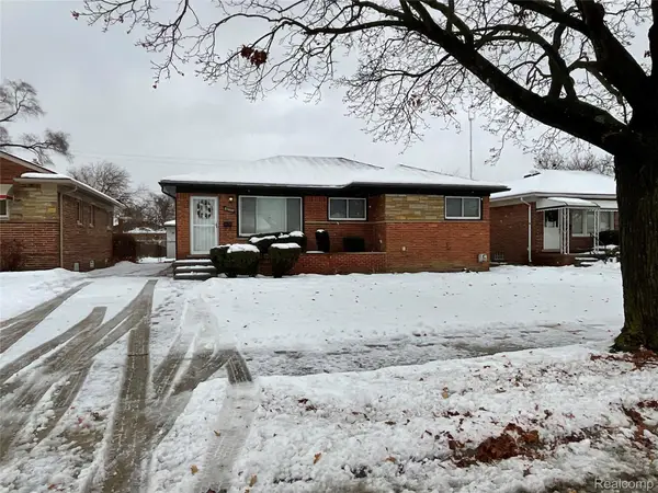 21650 Kipling Street, OakPark, MI 48237