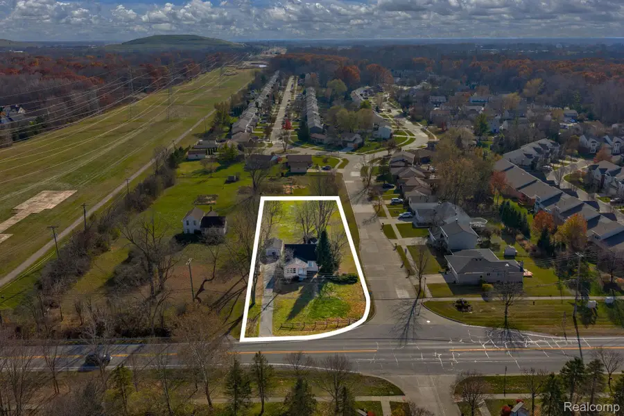 42859 Palmer Road, Canton, MI 48188 - Image #2