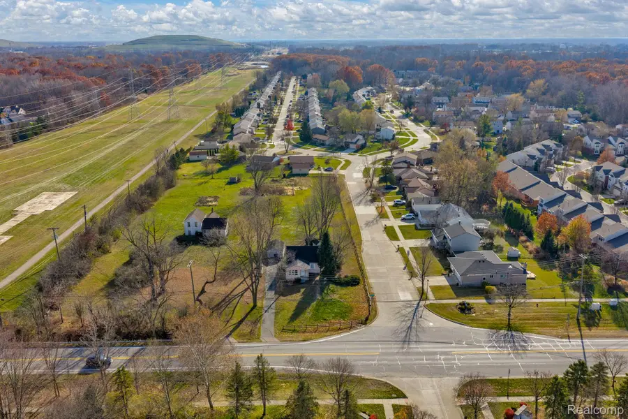 42859 Palmer Road, Canton, MI 48188 - Image #3