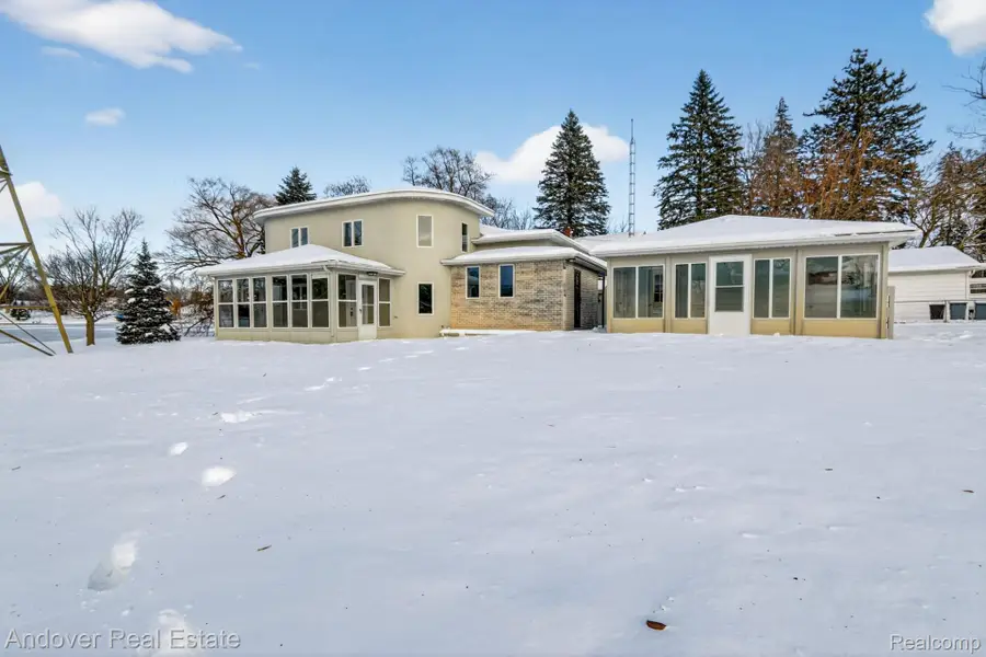 4055 Mitchell Drive, Flint, MI 48506 - Image #2