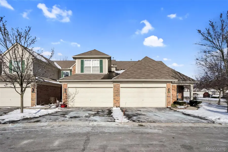 200 Legacy Park Circle, Dearborn Heights, MI 48127 - Image #2