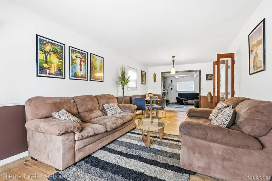 29337 Roan Drive, Warren, MI 48093 - #3