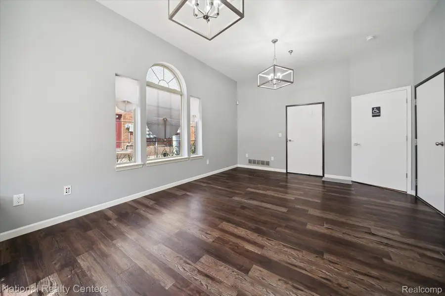 14151 Lakeside Boulevard N #46, Shelby Charter Township, MI 48315 - Image #2