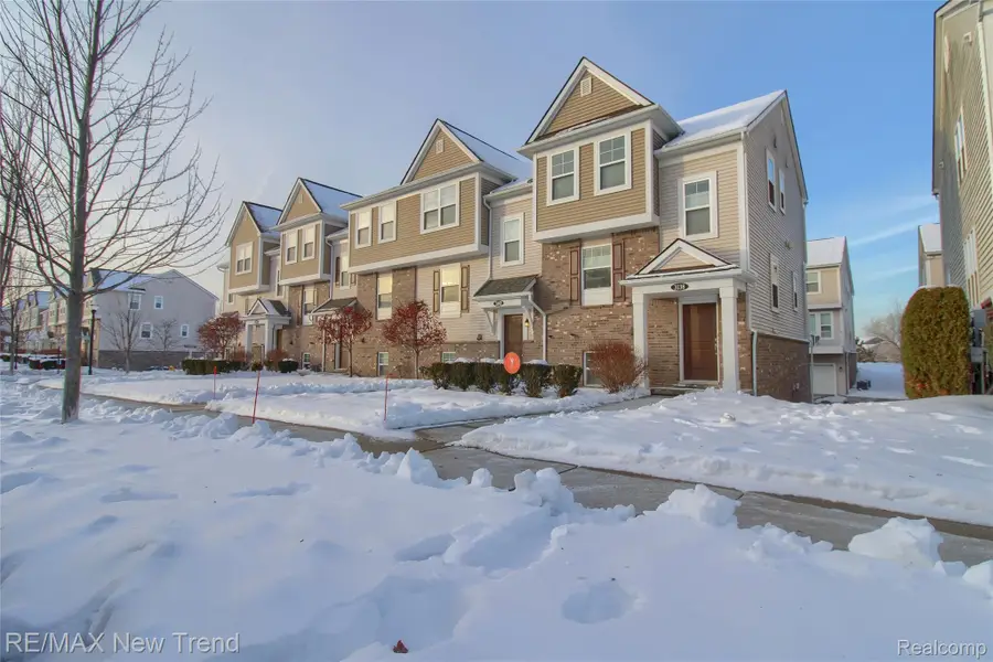 3142 Johanna Ware W, Wixom, MI 48393 - #2