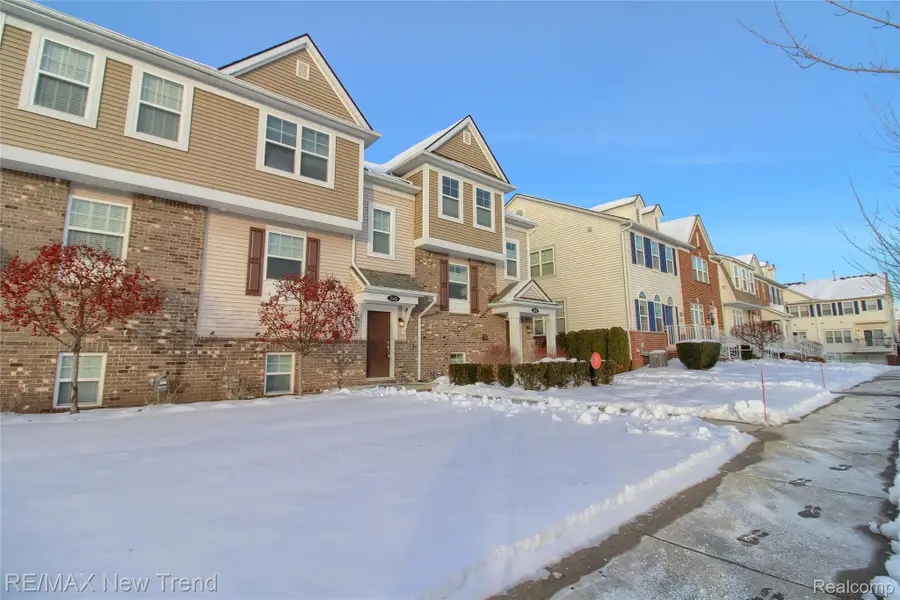 3142 Johanna Ware W, Wixom, MI 48393 - #3