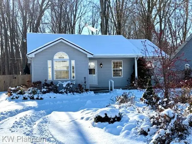 3827 Pine Road, Burtchville, MI 48059 - Image #2