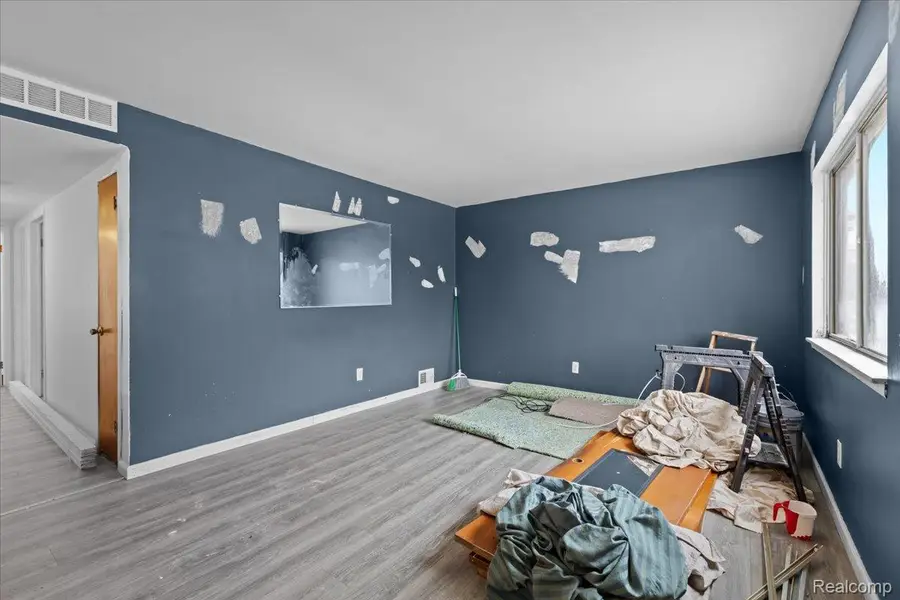 5952 Banner Street, Taylor, MI 48180 - #3